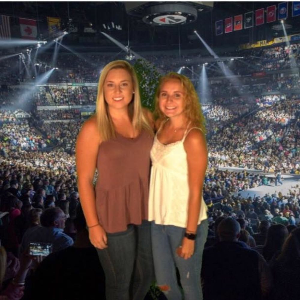 Meet your Posher, Madison